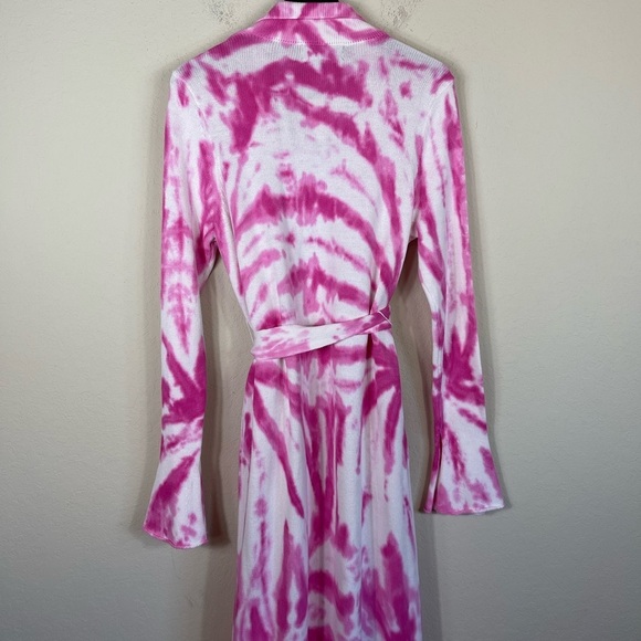 SER.O.YA Gloria Cardigan Dress in White Pink Swirl Size Large NWT - Picture 13 of 13